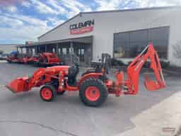 Kubota B2650 Compact Tractor