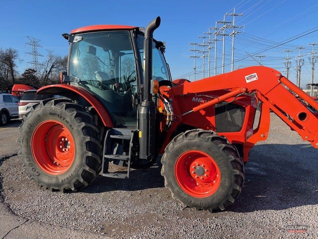 Kubota M6S-111 Tractor