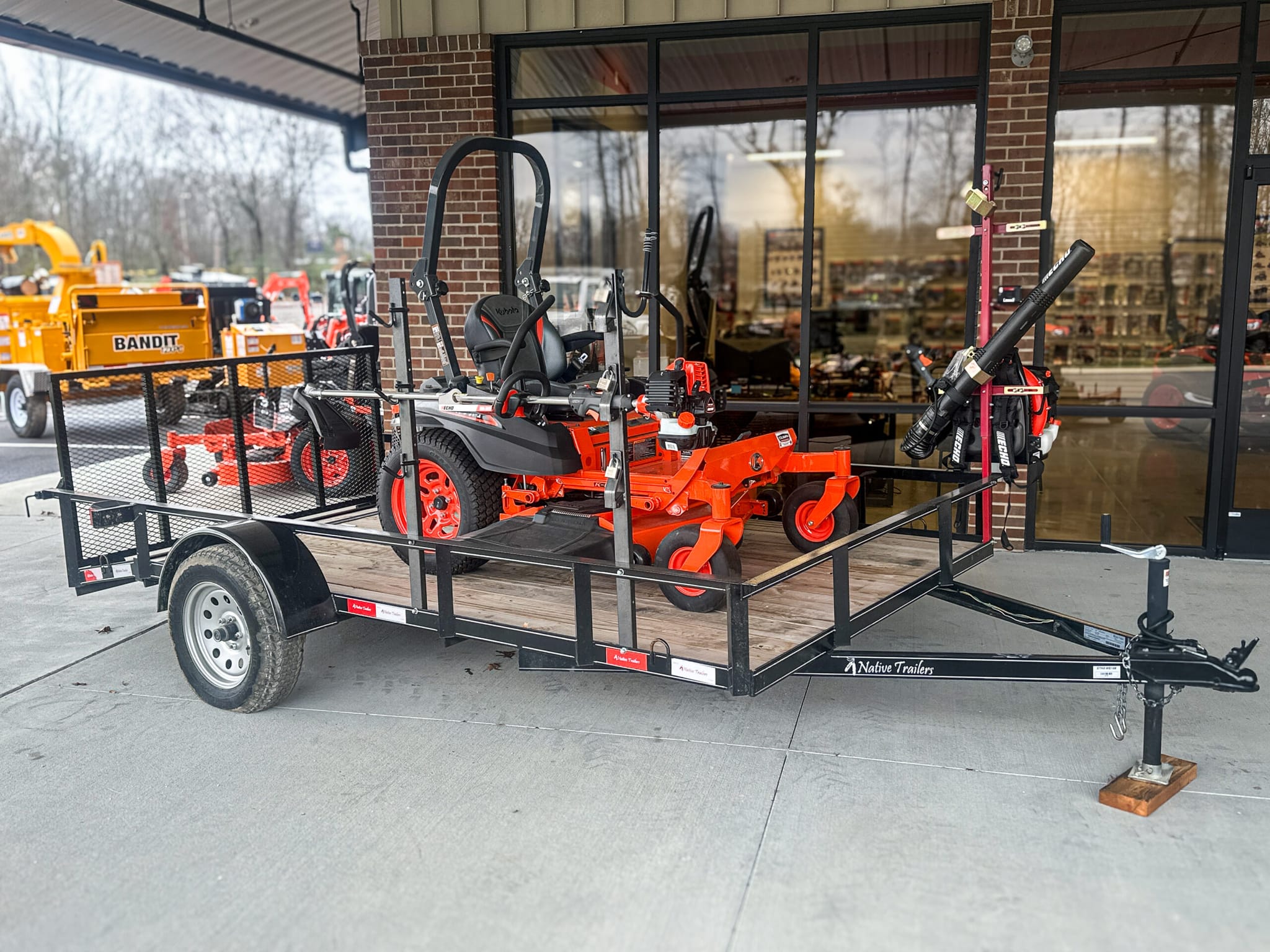 Kubota Z411KWNC-48 Tow ‘n’ Go Package