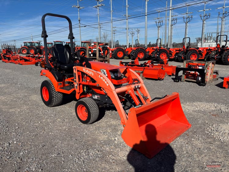 Kubota BX2680 Compact Tractor