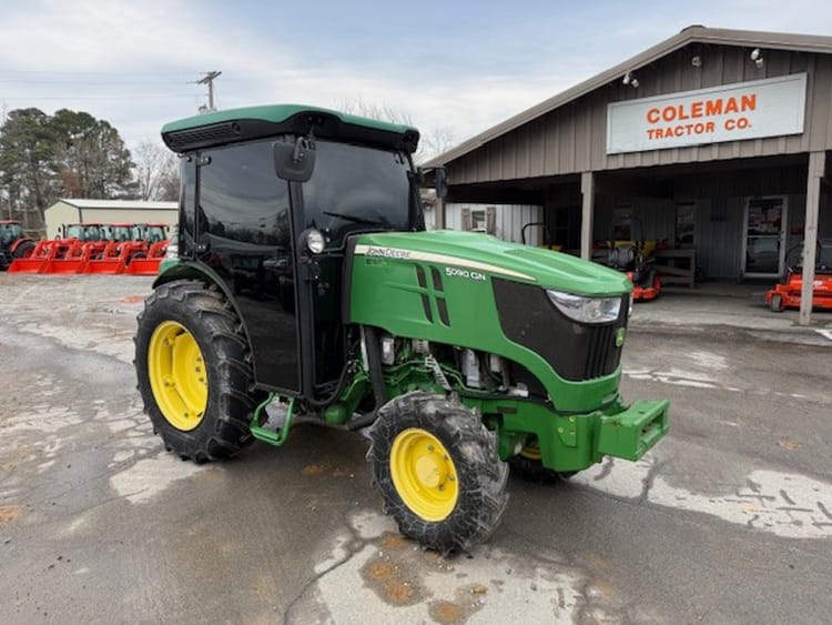 John Deere 5090GN Tractor