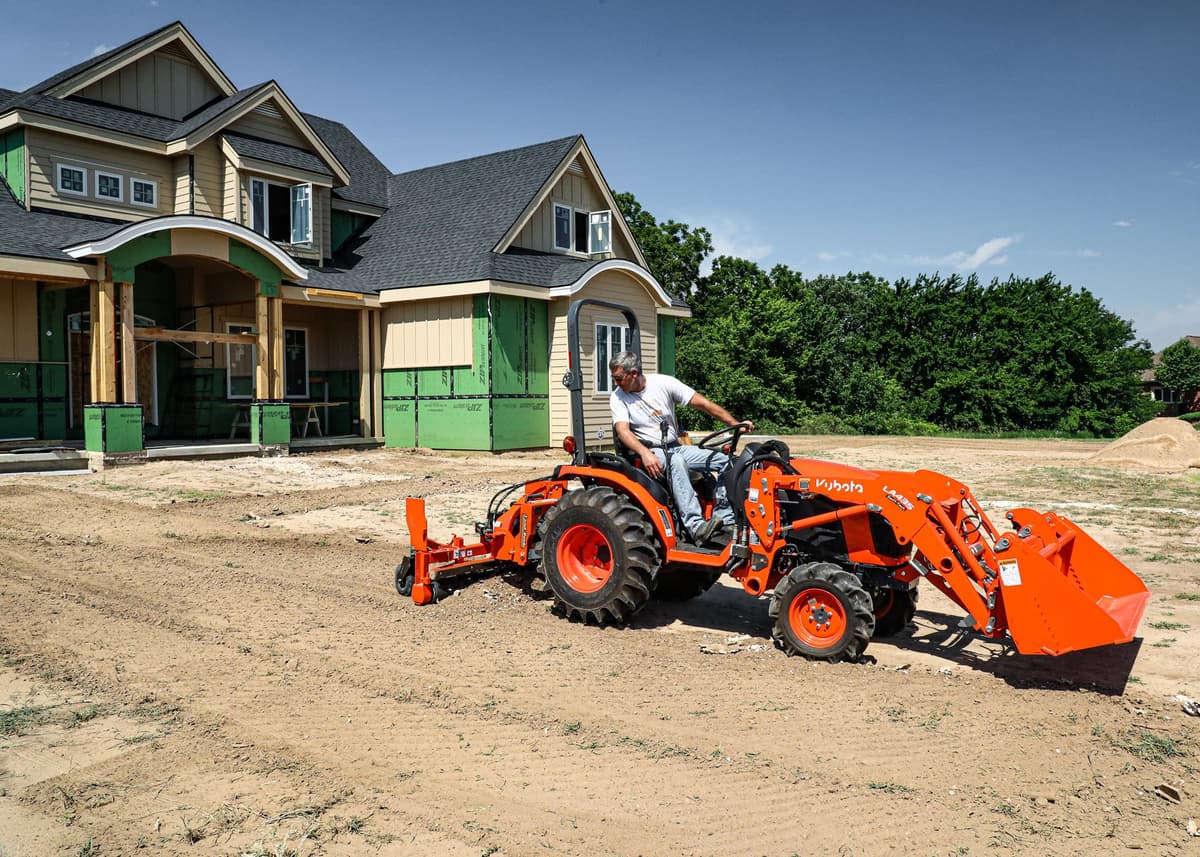 PR10 SERIES POWERED RAKE