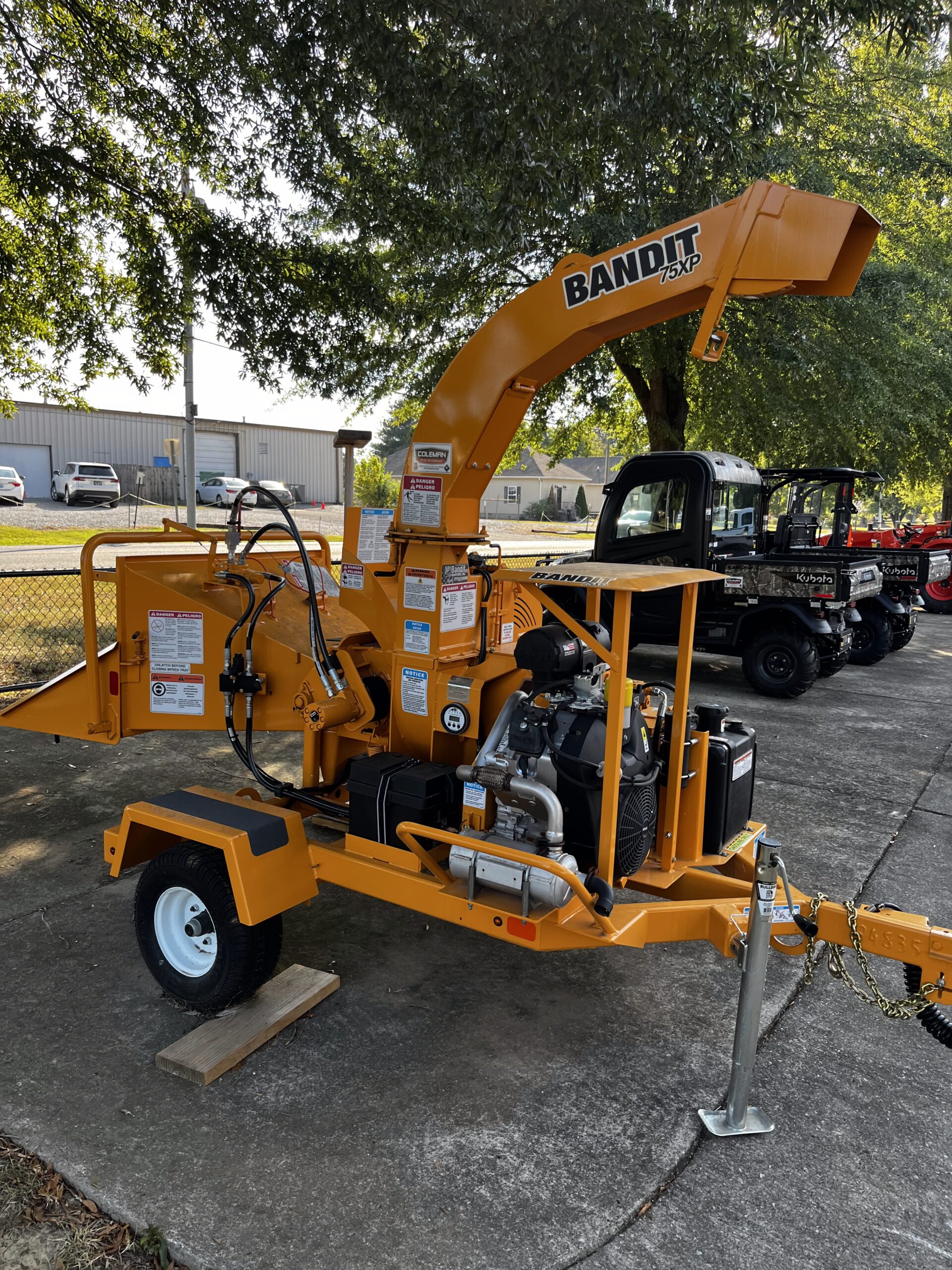 280XP - TOWABLE DISC STYLE HAND-FED CHIPPER - Coleman Tractor Company